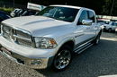 Dodge RAM 5.7 HEMI laramie doinwestowany brak wkładu bogata wersja gwarancja zdjęcie 32