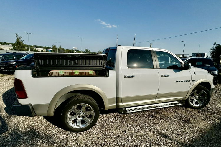 Dodge RAM 5.7 HEMI laramie doinwestowany brak wkładu bogata wersja gwarancja zdjęcie 7