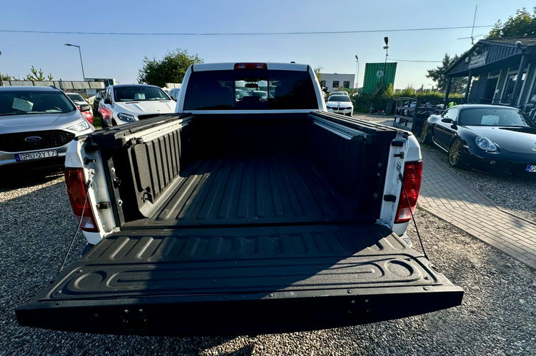Dodge RAM 5.7 HEMI laramie doinwestowany brak wkładu bogata wersja gwarancja zdjęcie 9