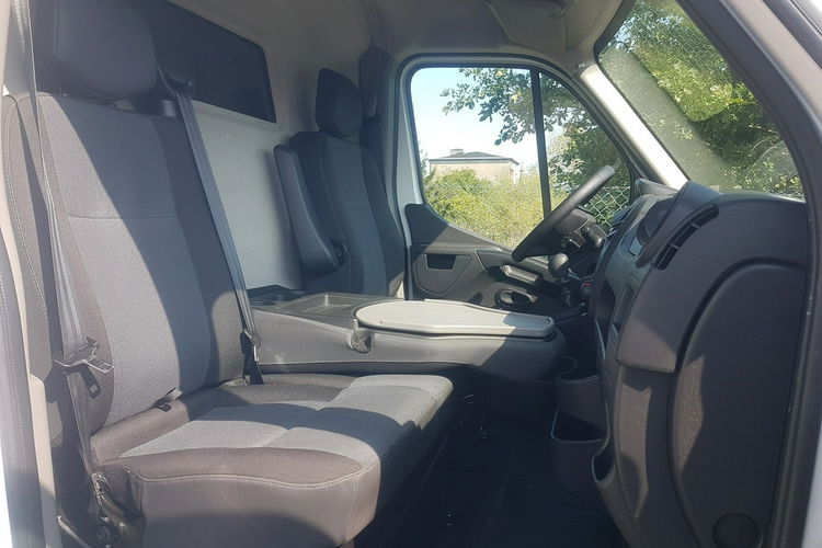 Renault Master L4H2 BLIŹNIAKI MAXI DŁIGI WYSOKI KLIMA MANUAL KRAJOWY zdjęcie 22