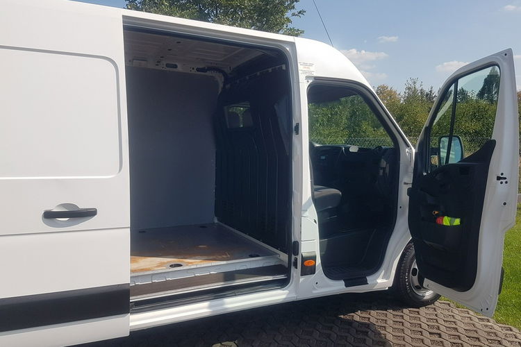 Renault Master L4H2 BLIŹNIAKI MAXI DŁIGI WYSOKI KLIMA MANUAL KRAJOWY zdjęcie 6