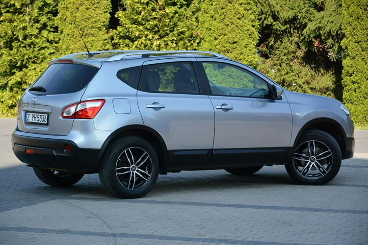Nissan Qashqai Lift Xenon Automat Skóry Navi Kamera Panorama Bose FULL OPCJA zdjęcie 5