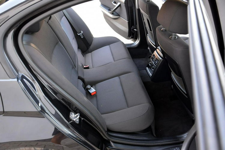 320 Lift Navi Professional Parktronic Lakier Oryginał ASO BMW do końca zdjęcie 17