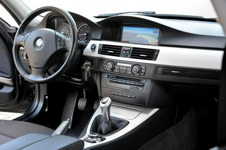 320 Lift Navi Professional Parktronic Lakier Oryginał ASO BMW do końca zdjęcie 22