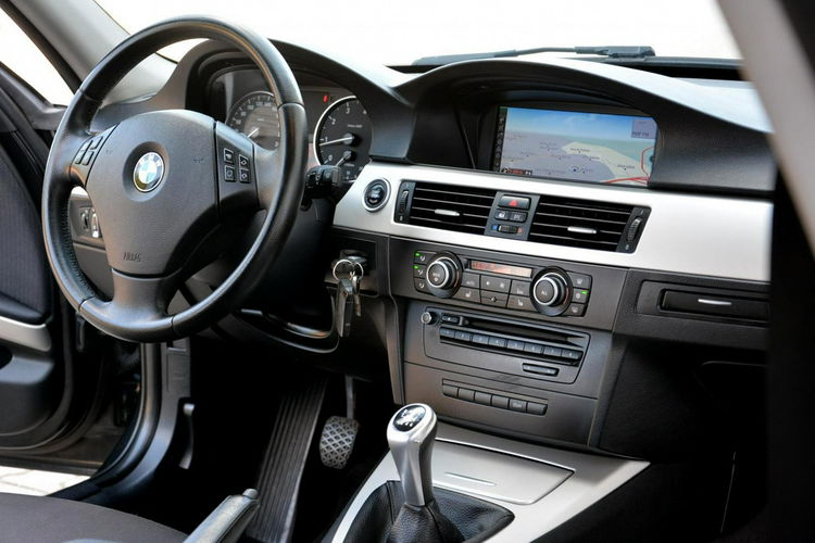 320 Lift Navi Professional Parktronic Lakier Oryginał ASO BMW do końca zdjęcie 23
