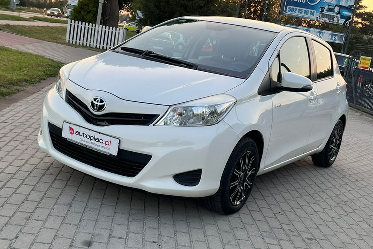 Toyota Yaris Benzyna Niski Przebieg Gwarancja zdjęcie 3