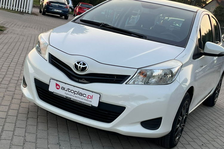 Toyota Yaris Benzyna Niski Przebieg Gwarancja zdjęcie 7