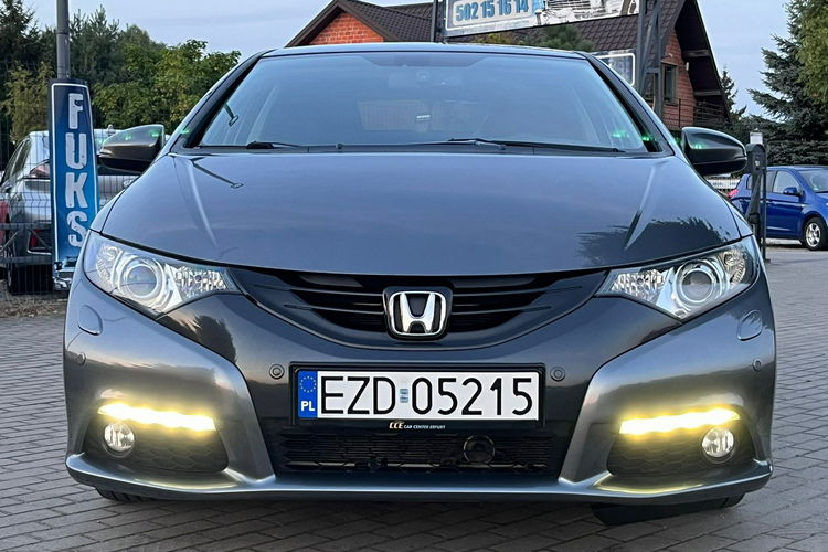 Honda Civic 1.8 I-VTEC Benzyna Gwarancja zdjęcie 16