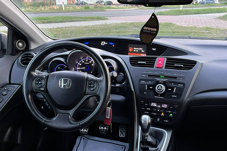 Honda Civic 1.8 I-VTEC Benzyna Gwarancja zdjęcie 19