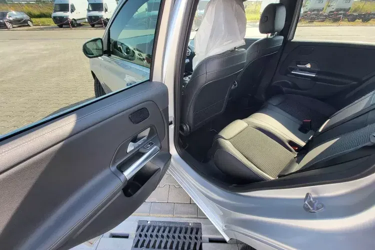 Mercedes klasa-b zdjęcie 14