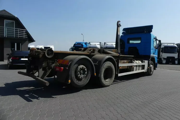 Volvo FM 410 / 6x2 / HAKOWIEC 20t / MANUAL / OŚ PODNOSZONA / zdjęcie 5