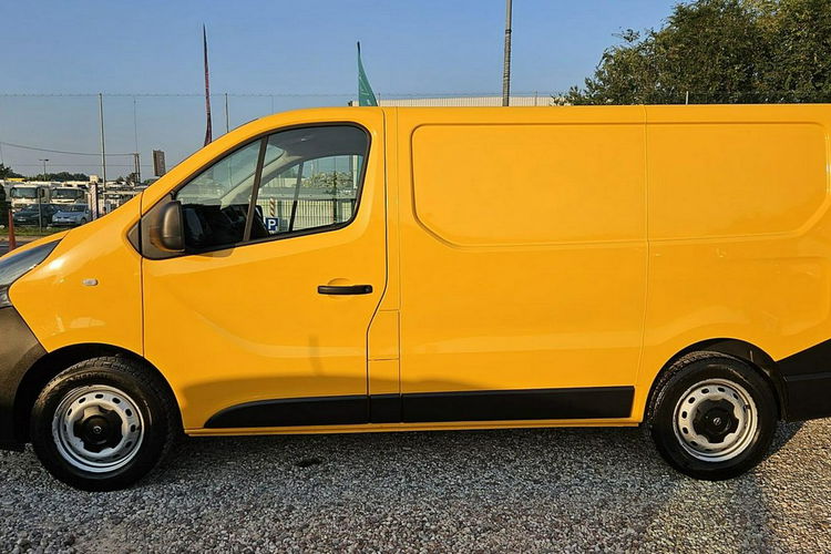 Opel Vivaro L1H1 pack klim zdjęcie 13