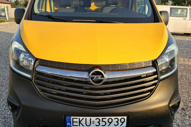 Opel Vivaro L1H1 pack klim zdjęcie 18