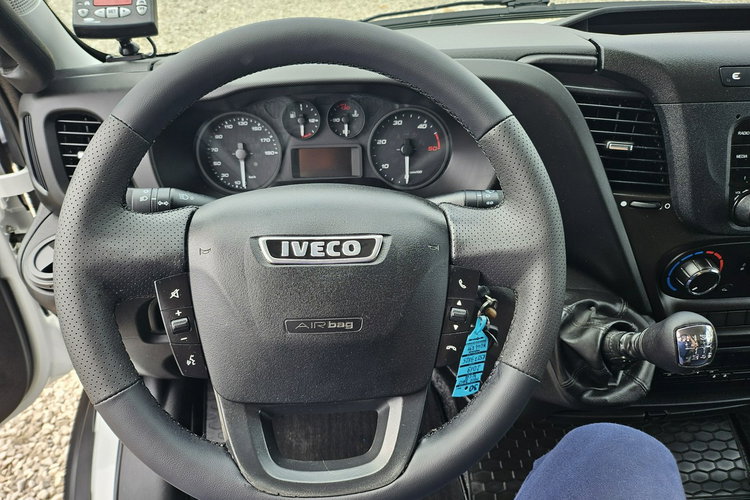 Iveco Daily 70C18 Winda-1500_kg Izoterma Chłodnia Kontener ROMCAR zdjęcie 8