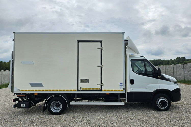 Iveco Daily 70C18 Winda-1500_Kg Kontener Izoterma Chłodnia ROMCAR zdjęcie 1