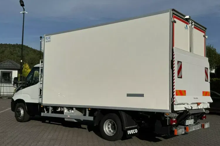 Iveco Daily 70C17 Mroźnia Ściana Grodziowa Podwójny Parownik zdjęcie 14