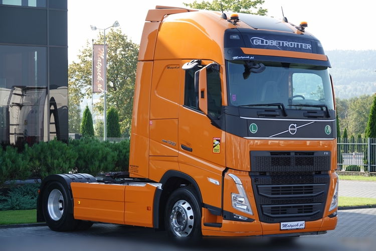 Volvo FH 500 / XXL / PEŁNY ADR / KLIMA POSTOJOWA / ALUSY / SALON POLSKA / PO ZŁOTYM KONTRAKCIE SERWISOWYM zdjęcie 2