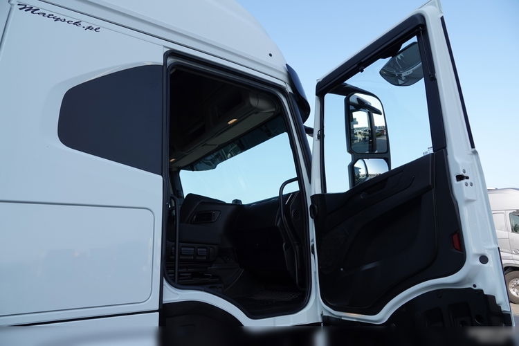 Iveco S-WAY 510 / RETARDER / I-PARK COOL / CAŁY NA PODUSZKACH / 2022 ROK / PO KONTRAKCIE SERWISOWYM zdjęcie 35