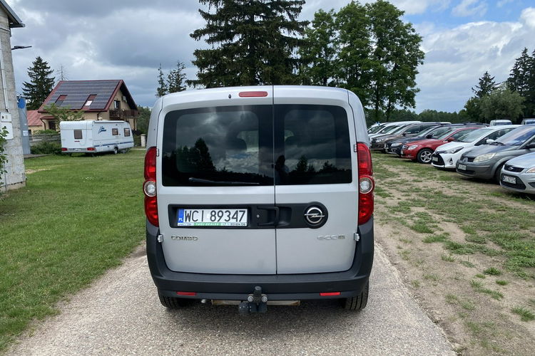 Opel Combo 1.4T 120KM Mały przebieg 45 tys. przebiegu. Nowy Gaz zdjęcie 7