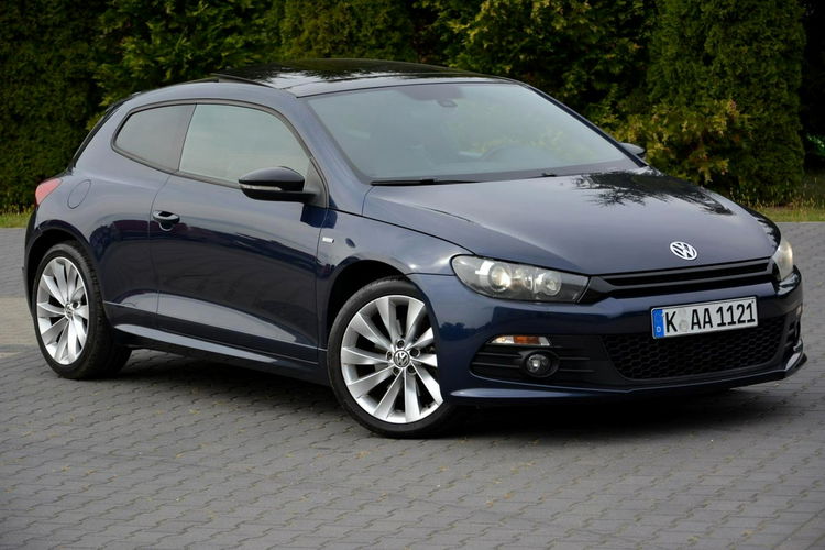 Volkswagen Scirocco 2.0T(210KM) Bi-xenon Skóry Navi Szyberdach Alu 18" Nowe Michelin Match zdjęcie 9