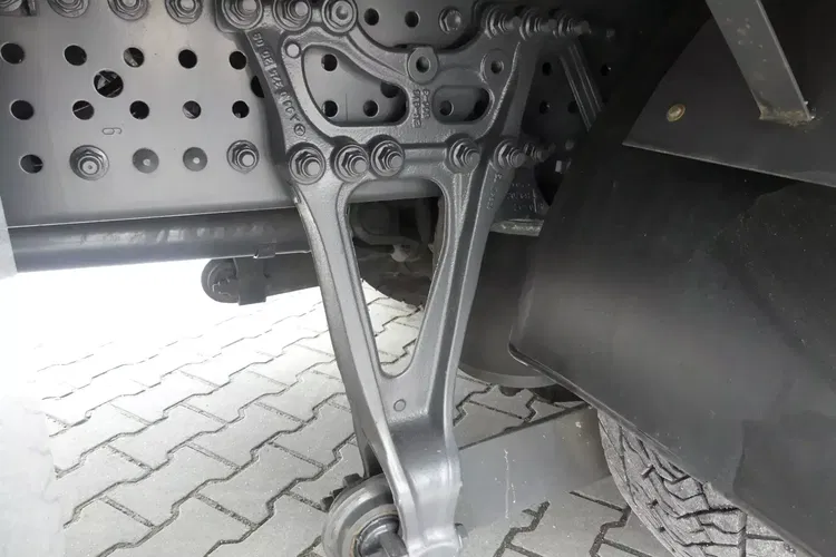 Mercedes ACTROS 2543 MP4 / EURO 6 / ZESTAW PRZESTRZENNY / zdjęcie 6