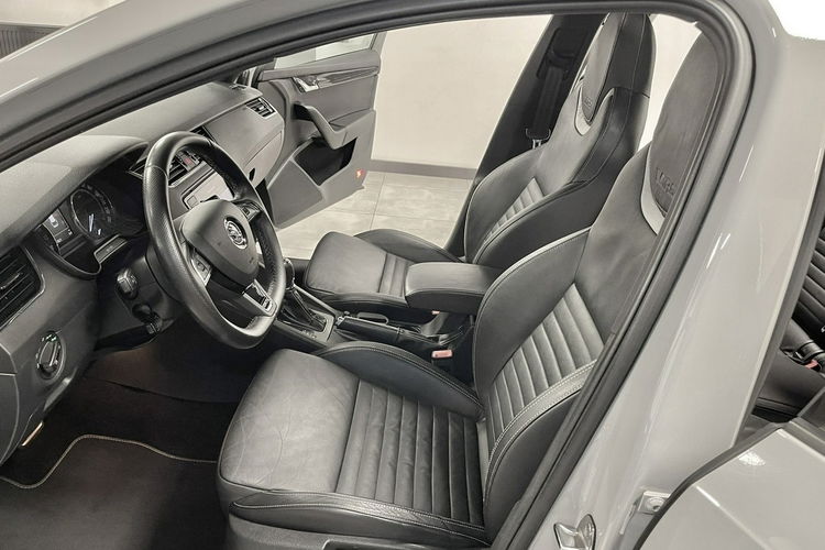 Skoda Octavia RS 2.0 TDI 184KM DSG LED AppleCar Bi-Xenon Duża Navi Nardo Grey zdjęcie 26