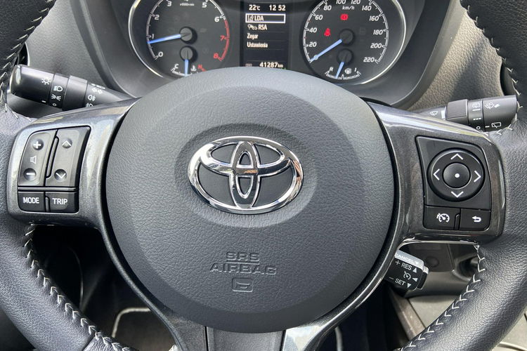 Toyota Yaris 1.5 VVTi 111KM PREMIUM CITY STYLE Y20, salon PL, gwarancja, FV23% zdjęcie 11