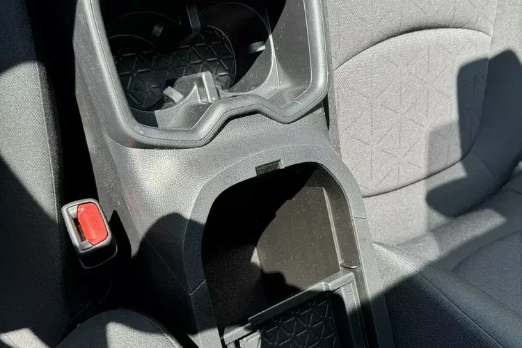 Toyota rav4 zdjęcie 17