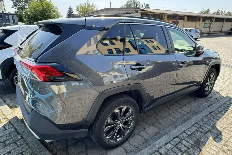 Toyota rav4 zdjęcie 3