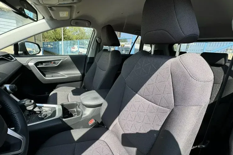 Toyota rav4 zdjęcie 8
