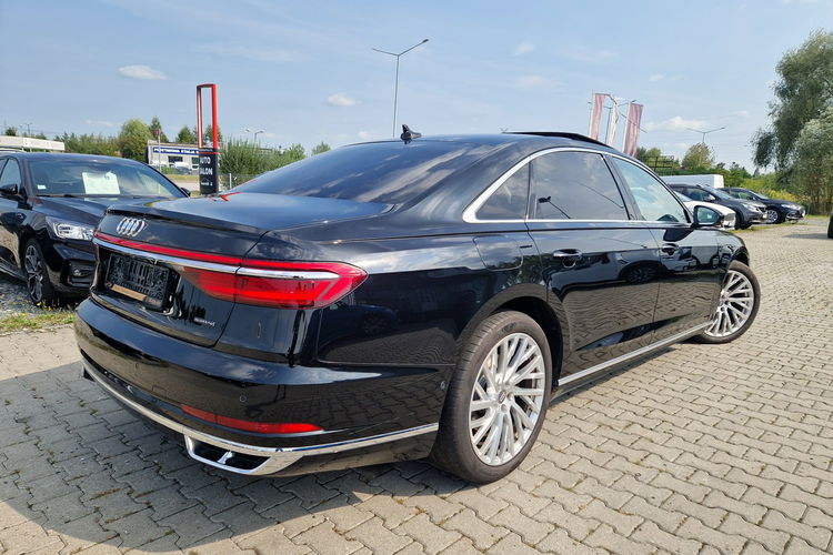 A8 Audi A8 Bezwypadkowy FakturaVat Brutto SerwisAudi BardzoBogata zdjęcie 2