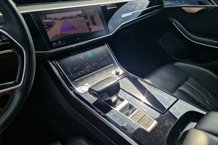 A8 Audi A8 Bezwypadkowy FakturaVat Brutto SerwisAudi BardzoBogata zdjęcie 24