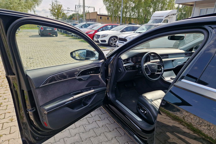 A8 Audi A8 Bezwypadkowy FakturaVat Brutto SerwisAudi BardzoBogata zdjęcie 9
