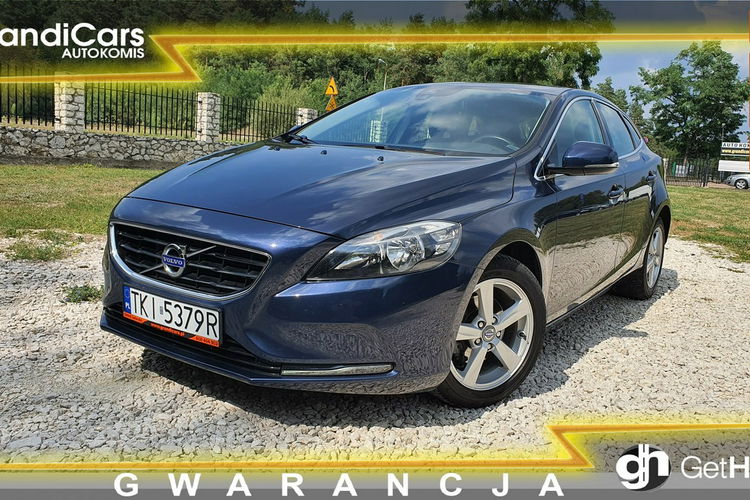Volvo V40 1.6 D2 115KM # Momentum # Navi # Pół Skóra # Parktronic # Zadbany zdjęcie 1