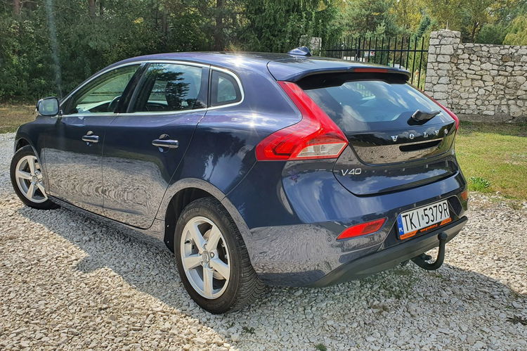 Volvo V40 1.6 D2 115KM # Momentum # Navi # Pół Skóra # Parktronic # Zadbany zdjęcie 4