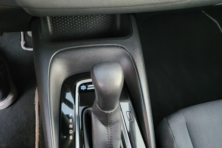 Toyota Corolla 19r Salon Polska 1.8 HYBRID Gwarancja BEZWYPADKOWE zdjęcie 11