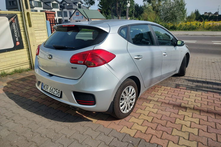 Kia Cee'd 1.6 CRDi 110KM Salon Polska II właściciel zdjęcie 5