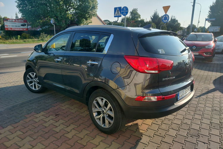 Kia Sportage 1.6 GDi 16V 135KM Klimatronic Navi Panorama zdjęcie 7