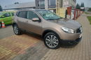 Nissan Qashqai 2.0i 16V 141KM Klimatronic Navi Kamera 360st Automat zdjęcie 2