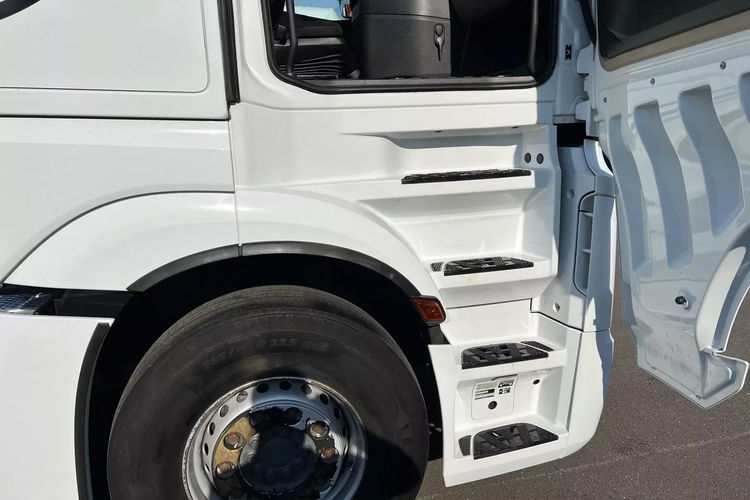 Mercedes ACTROS prokontraktowy zdjęcie 17