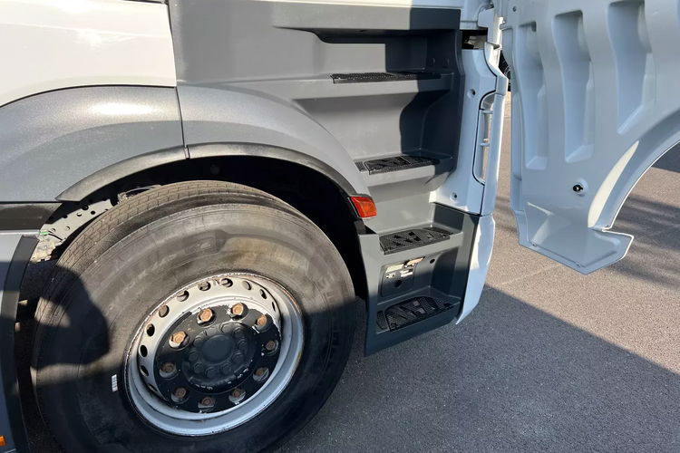 Mercedes ACTROS prokontraktowy zdjęcie 16