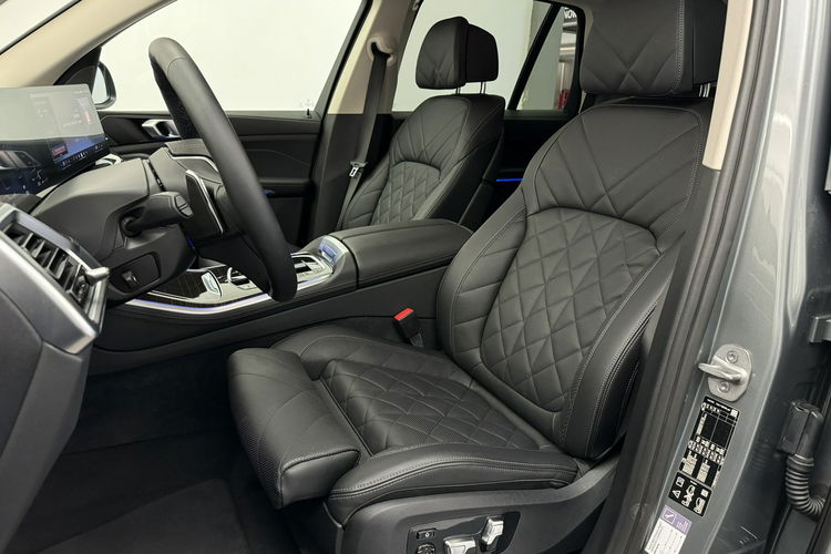 BMW X5 xDrive30d Podgrzewane Fotele Komfortowe Tempomat LED Relingi Harman zdjęcie 13