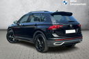 Volkswagen Tiguan Urban Sport Kamera Adaptacyjny Tempomat Grzane Fotele i Kierownica zdjęcie 3