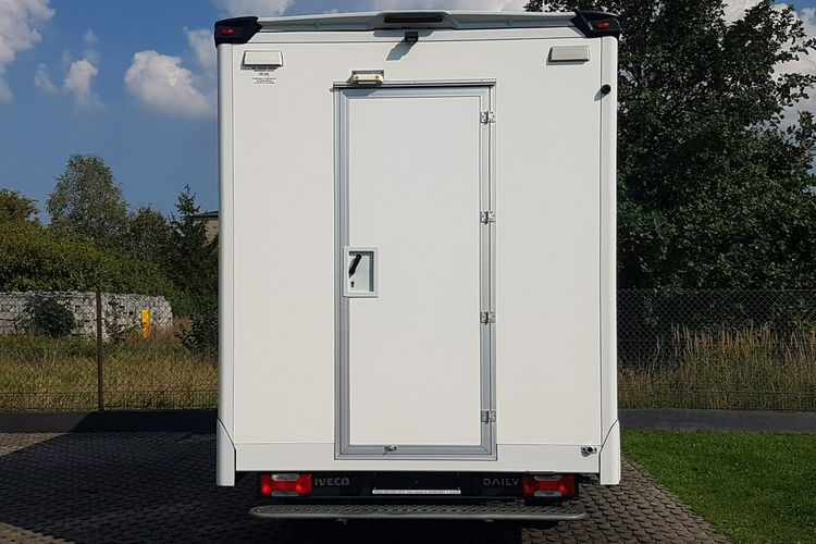 Iveco Daily KONTENER NISKOPODŁOGOWY 4.31x2.24x2.42 SKLEP KAMPER KLIMA FOODTRUCK zdjęcie 16