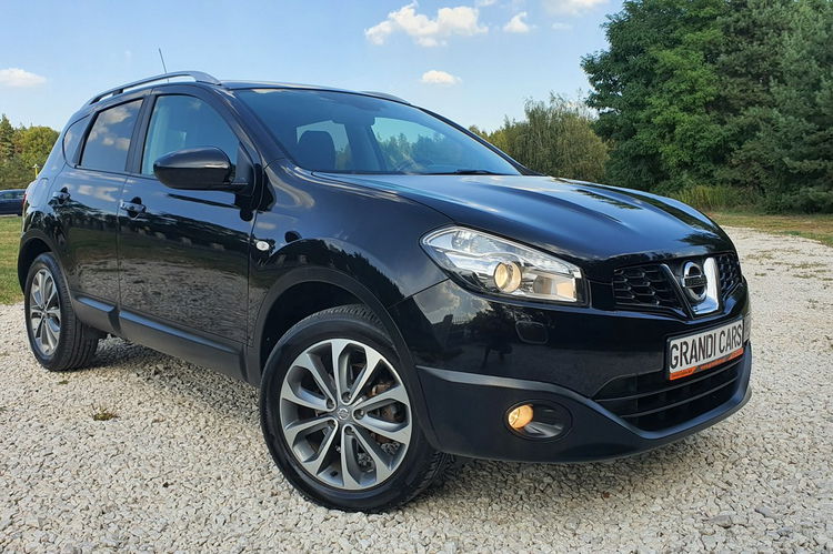 Nissan Qashqai 2.0 # Automat # Climatronic # Panorama # KeyLess # Skóra # Xenon zdjęcie 3