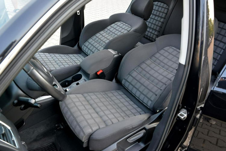 Q3 S-Line Quattro Ledy bi-Xenon Navi Alu18" z Niemiec ASO Audi zdjęcie 20