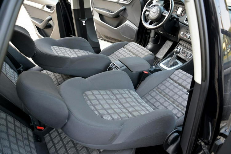 Q3 S-Line Quattro Ledy bi-Xenon Navi Alu18" z Niemiec ASO Audi zdjęcie 22