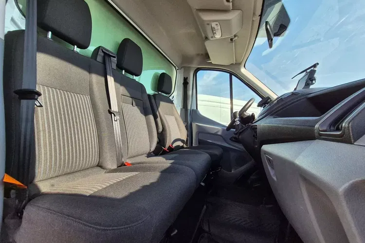 Ford Transit Kontener 8 ePAL 64900zł NETTO 2.0 TdCI/170KM zdjęcie 23