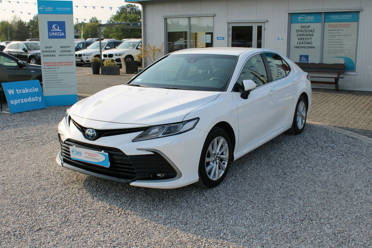Toyota Camry 2.5 Hybrid e-CTV Comfort F-vat Kamera Gwarancja zdjęcie 1