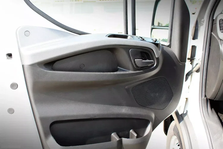 Iveco Daily 35S18 HiMatic / Chłodnia - Multitemp / Wejkama / Międzynarodowa zdjęcie 16